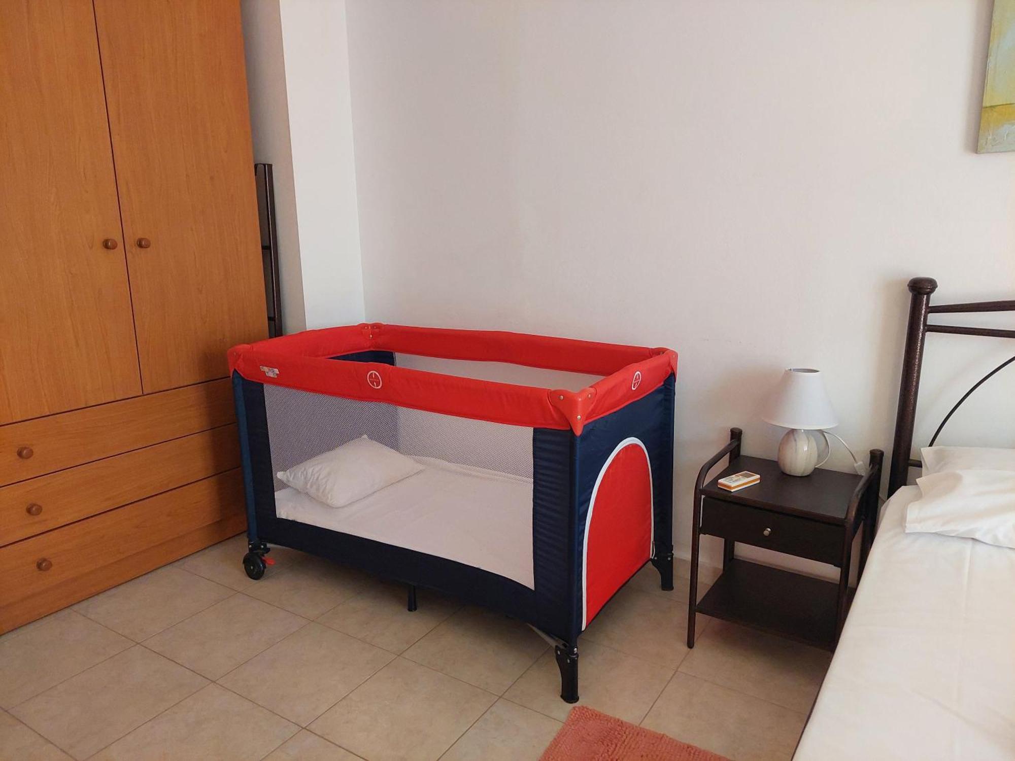 Georgia'S Family Apartment Iraklio Eksteriør billede