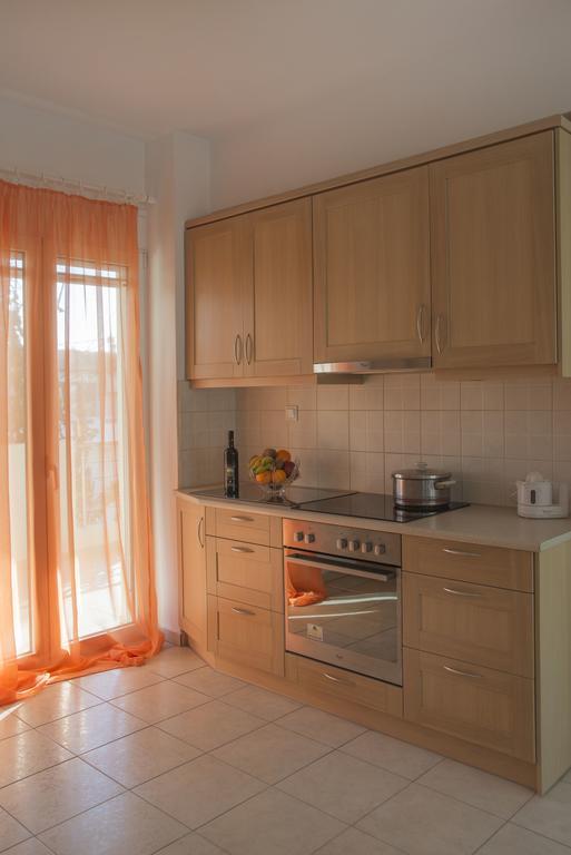 Georgia'S Family Apartment Iraklio Eksteriør billede